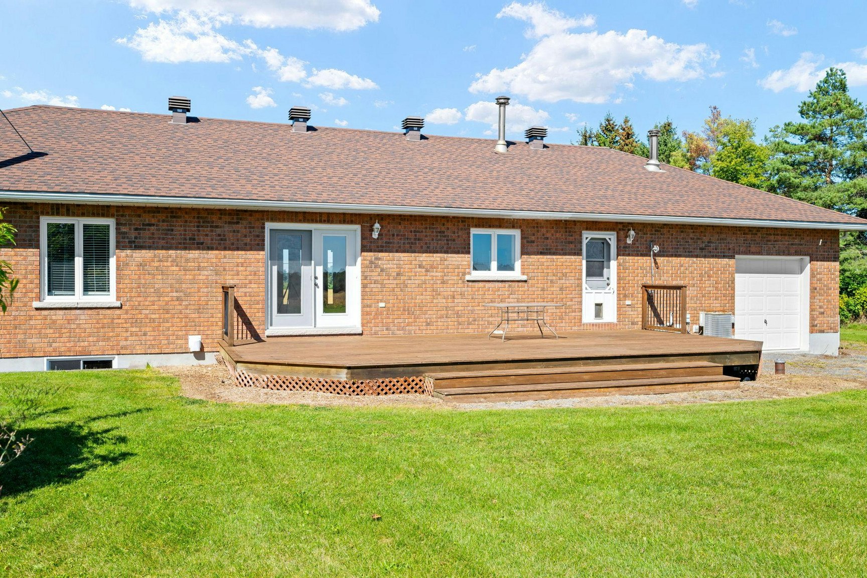 2572 Roger Stevens Drive, Ottawa, ON, K0A 2T0 - 27