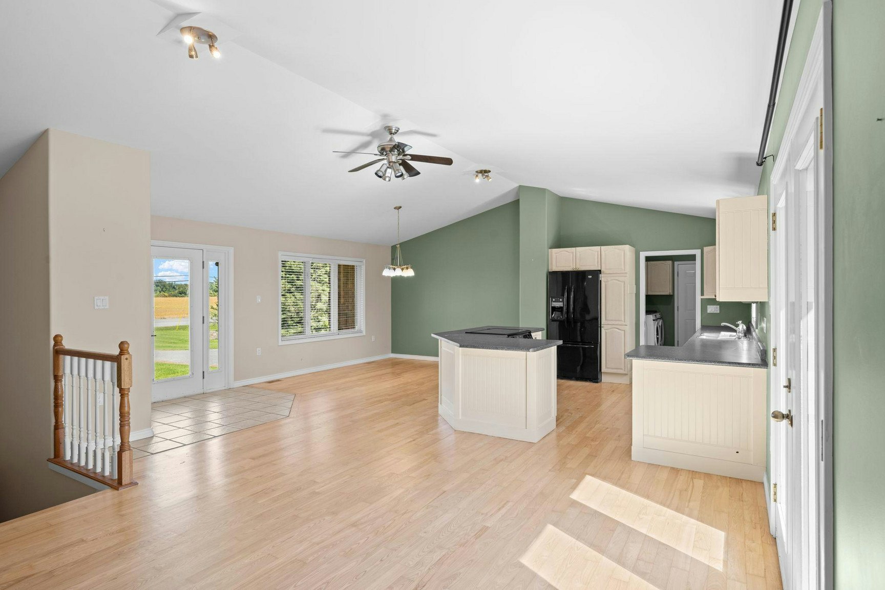 2572 Roger Stevens Drive, Ottawa, ON, K0A 2T0 - 15