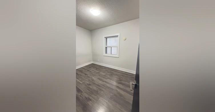 292 Welland Avenue, St. Catharines, ON, L2R 2P9 - 9