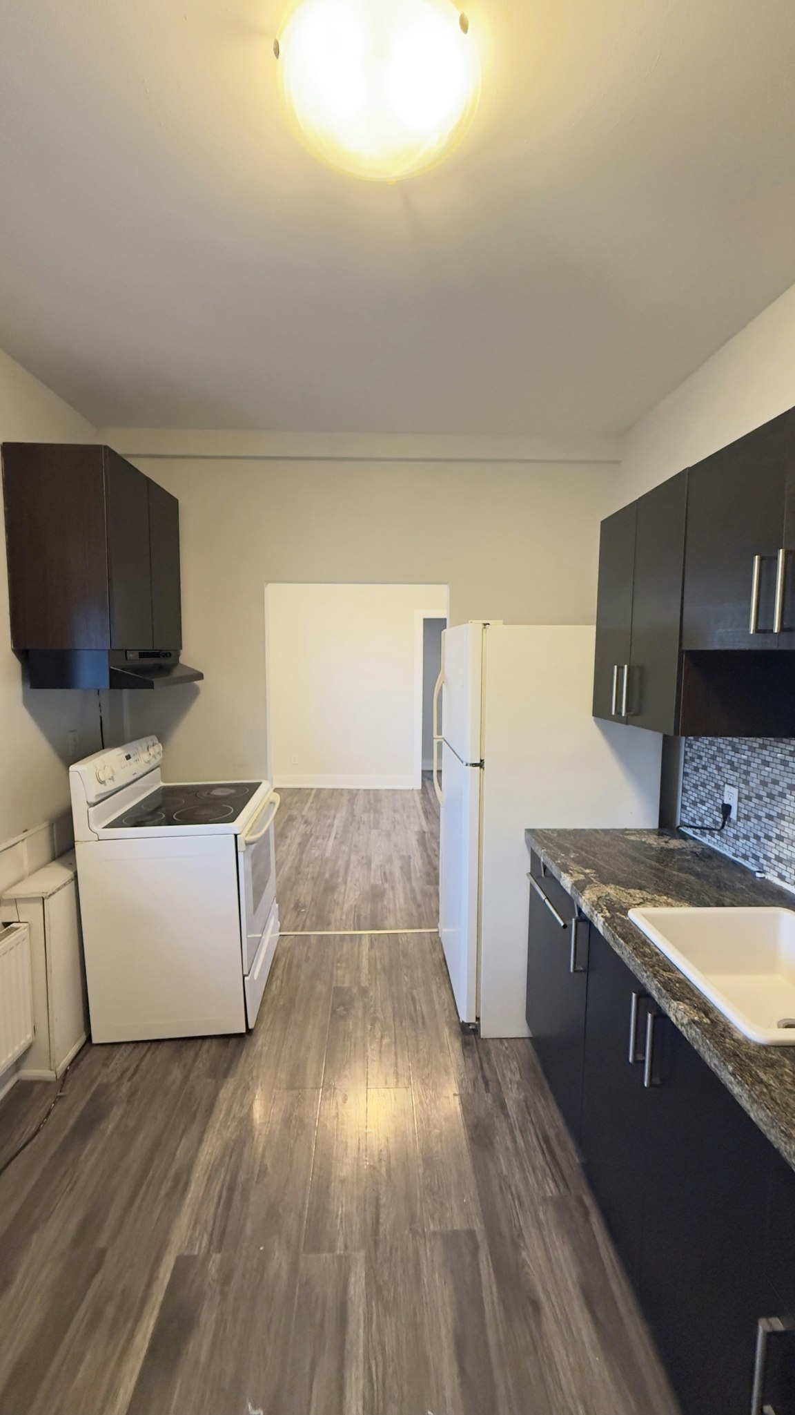 292 Welland Avenue, St. Catharines, ON, L2R 2P9 - 4