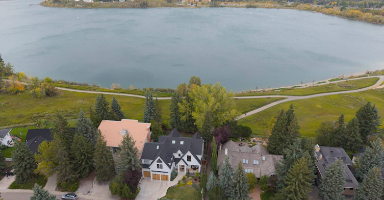 2004 Bay Shore Road Southwest, Calgary, AB, T2V 3M1 - 51
