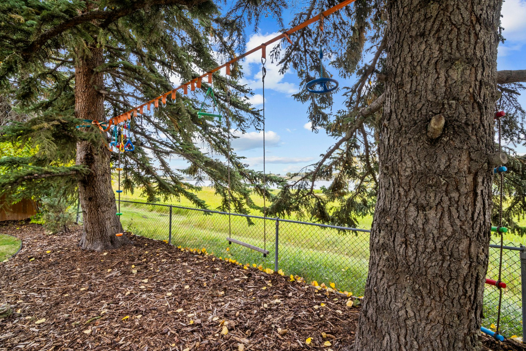 2004 Bay Shore Road Southwest, Calgary, AB, T2V 3M1 - 49