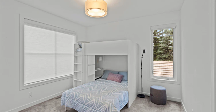 2004 Bay Shore Road Southwest, Calgary, AB, T2V 3M1 - 42
