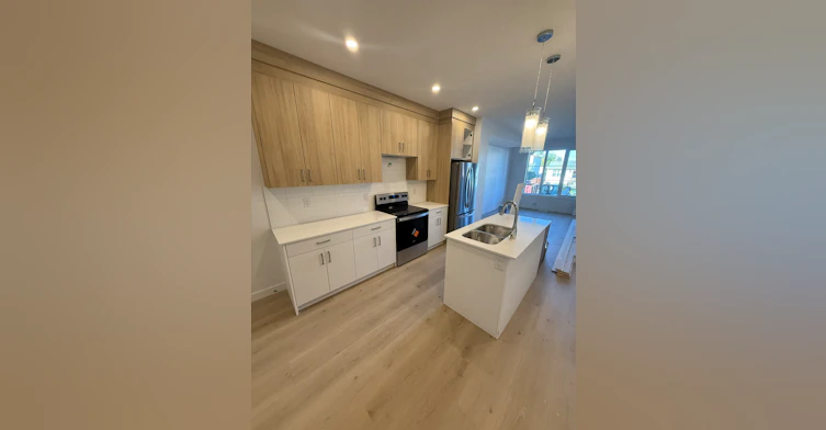 1A-10915 151 Street Northwest, Edmonton, AB, T5P 1W2 - 8