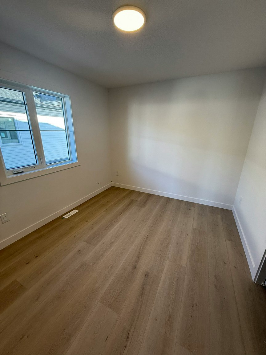 4B-10915 151 Street Northwest, Edmonton, AB, T5P 1W2 - 4