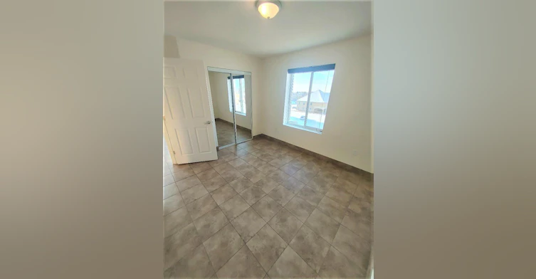 10405 102 Street, Grande Prairie, AB, T8V 2W5 - 7