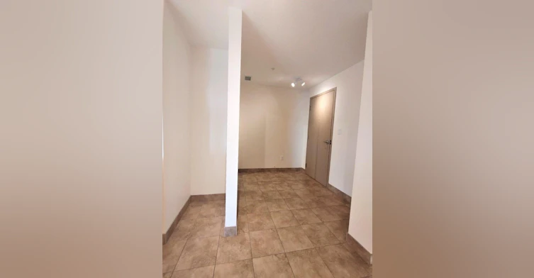 10405 102 Street, Grande Prairie, AB, T8V 2W5 - 9