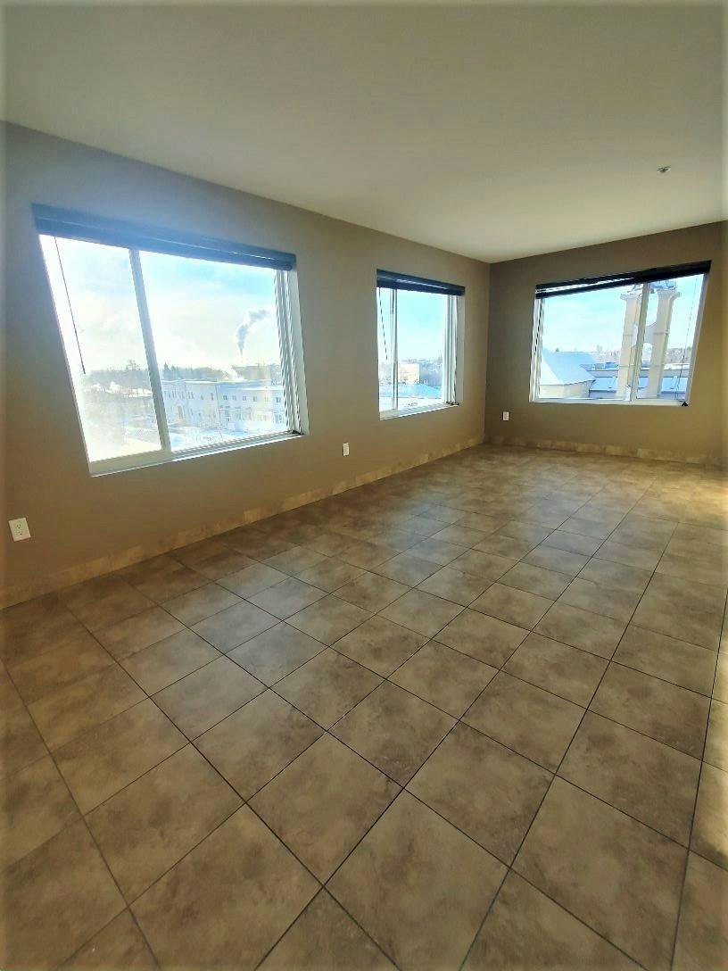10405 102 Street, Grande Prairie, AB, T8V 2W5 - 3