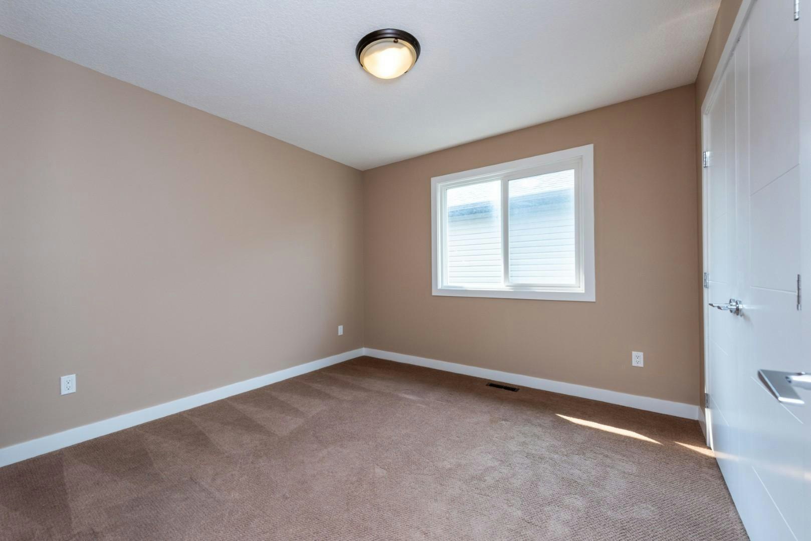 23 Lakewood Mews, Strathmore, AB, T1P 0G6 - 22