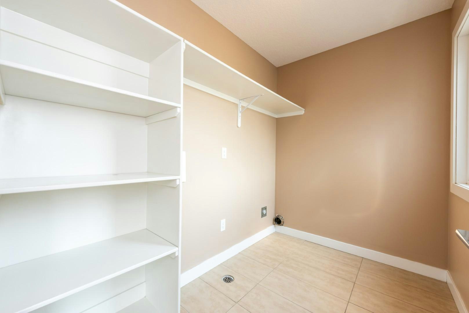 23 Lakewood Mews, Strathmore, AB, T1P 0G6 - 23