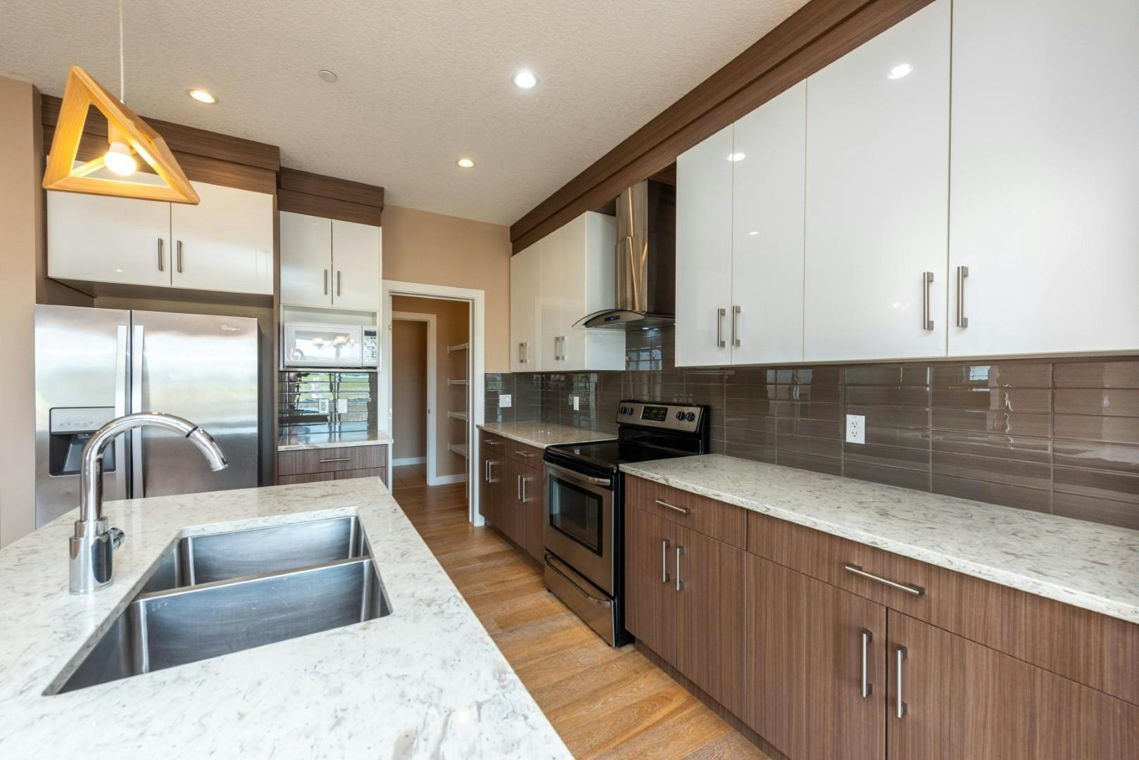 23 Lakewood Mews, Strathmore, AB, T1P 0G6 - 8