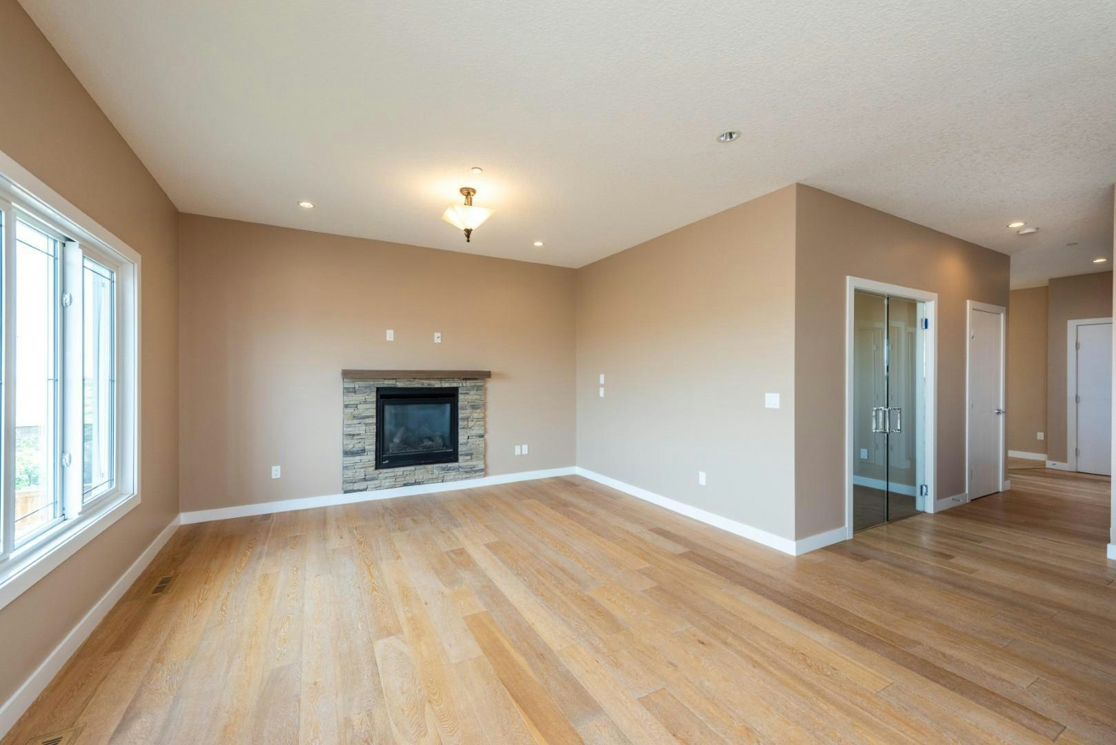 23 Lakewood Mews, Strathmore, AB, T1P 0G6 - 26