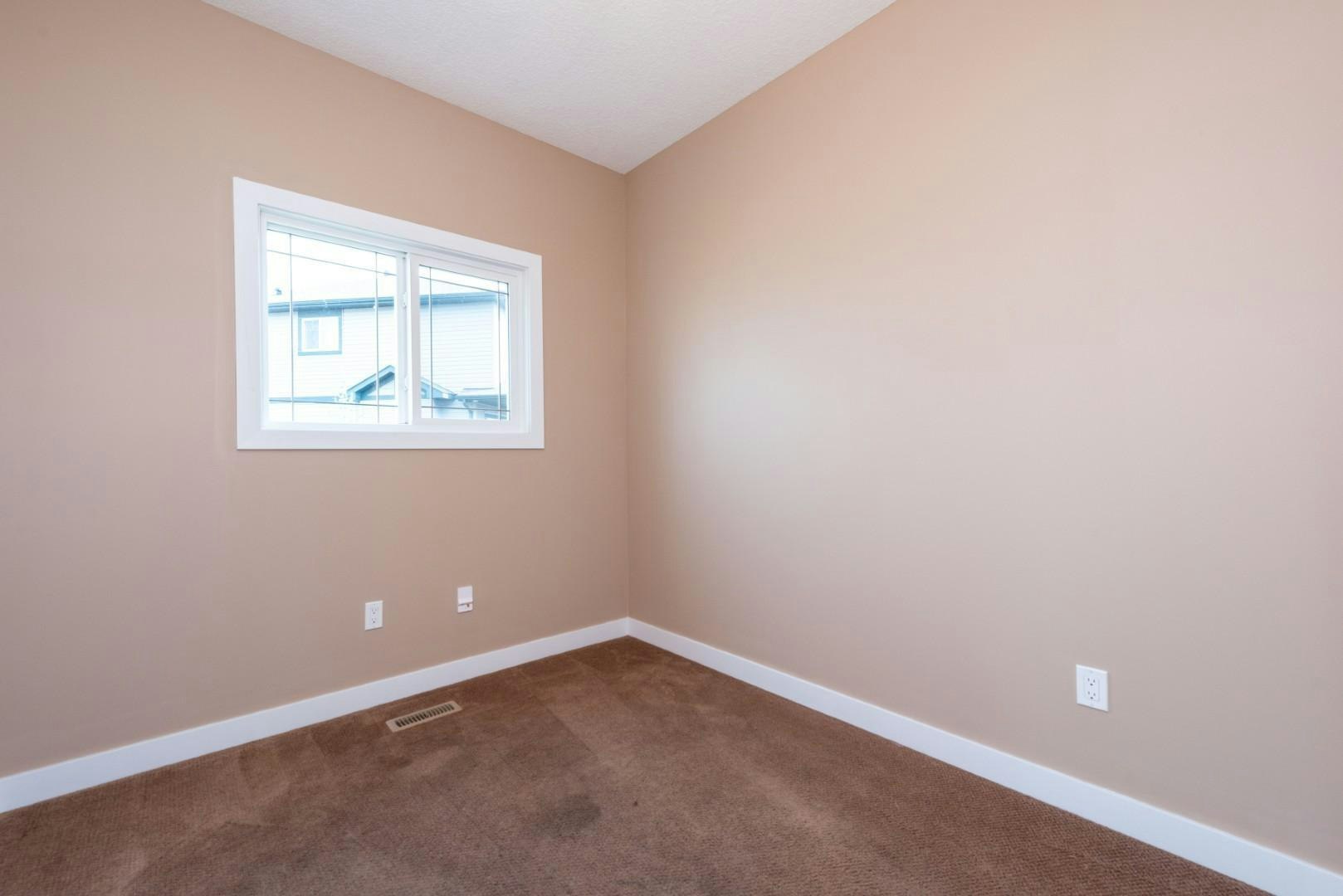 23 Lakewood Mews, Strathmore, AB, T1P 0G6 - 13