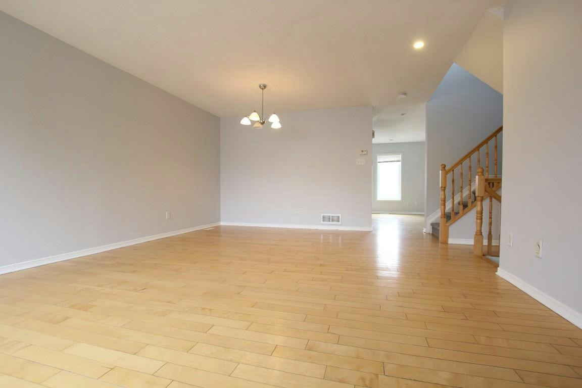 626 Beatrice Drive, Ottawa, ON, K2J 5N9 - 9