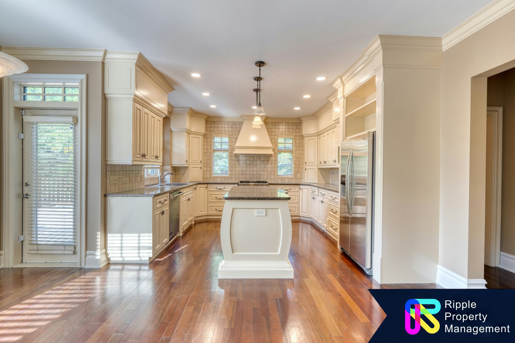 31 Snowberry Gate, Rural Rocky View County, AB, T3Z 3C2 - 2