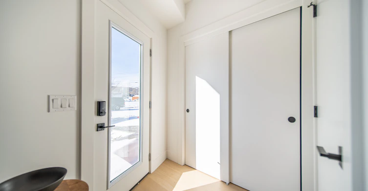 6420 Bowwood Drive Northwest, Calgary, AB, T3B 6S6 - 2