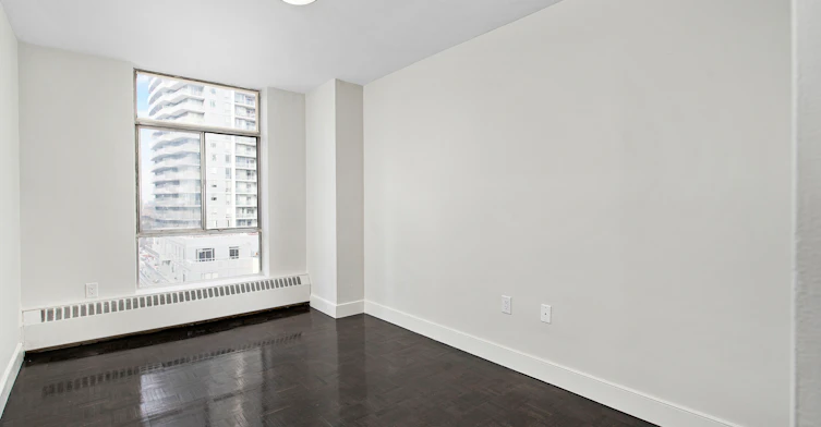 0105-65 Forest Manor Road, Toronto, ON, M2J 1M5 - 27