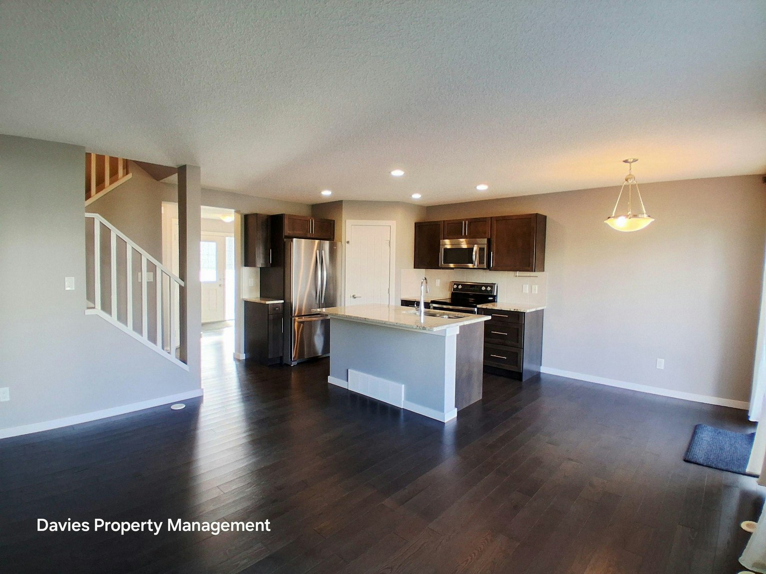 632 42 Avenue Northwest, Edmonton, AB, T6T 0W9 4
