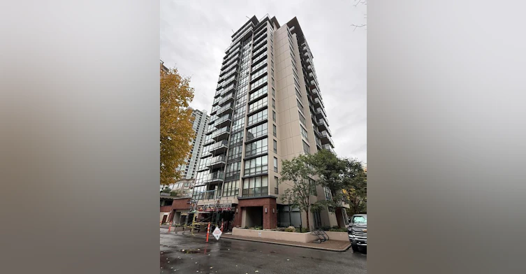 1404-2959 Glen Drive, Coquitlam, BC, V3B 0B8