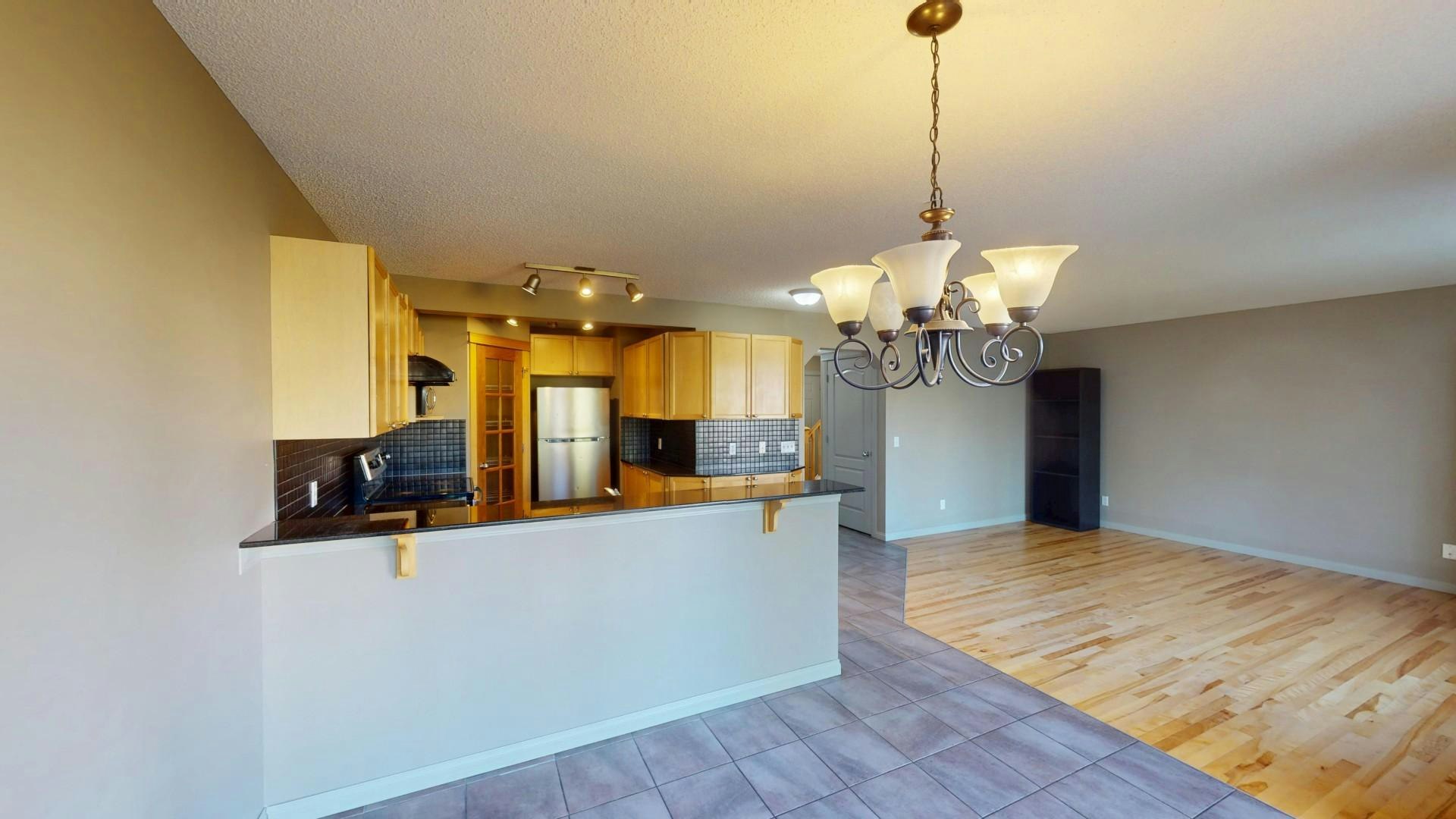 191 Cougarstone Court Southwest, Calgary, AB, T3H 5R3 - 2