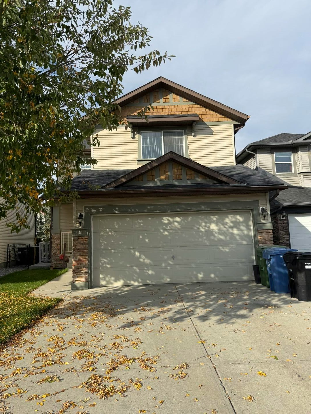 191 Cougarstone Court Southwest, Calgary, AB, T3H 5R3