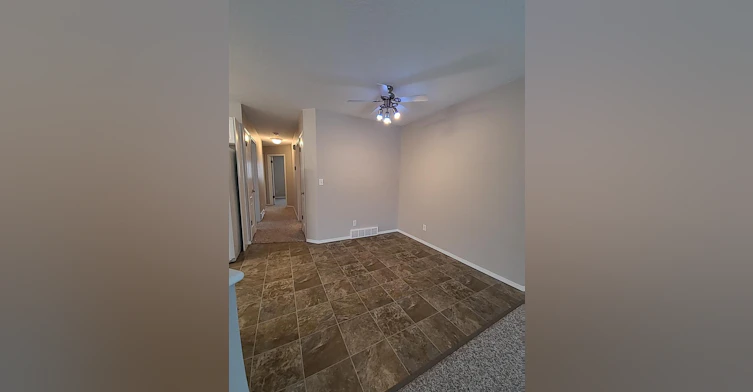 9038 64 Avenue, Grande Prairie, AB, T8W 2K5 - 3