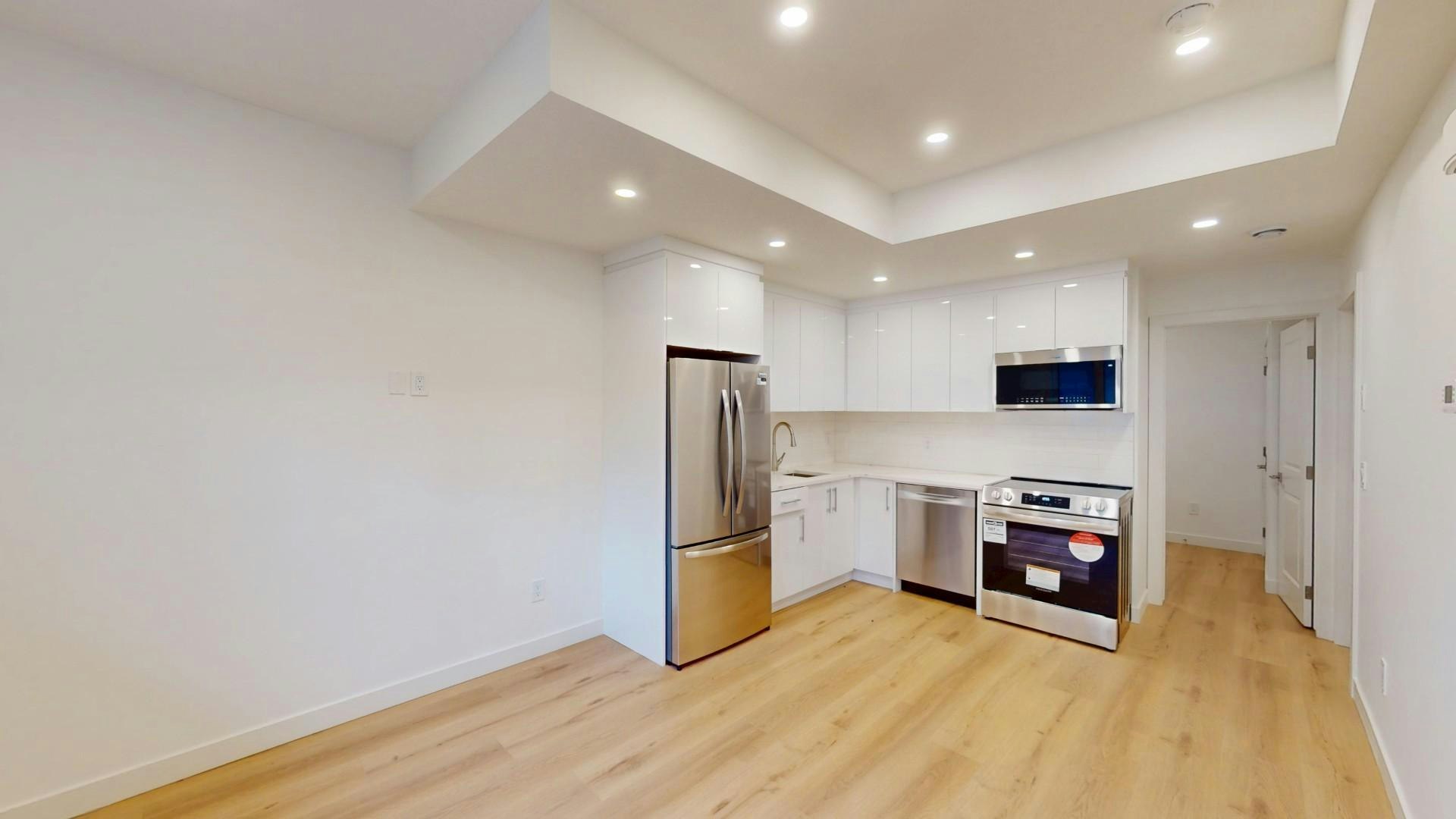 19  Avenue Sw, Calgary, AB, T3E 7T6 3