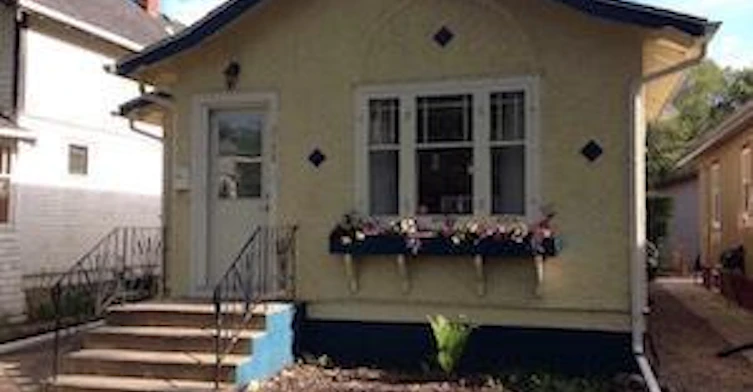 311 32nd Street West, Saskatoon, SK, S7L 0S5 - 2