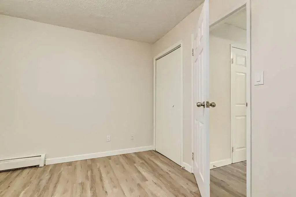 A304-4506 45 Avenue, Lloydminster City West, AB, S9V 0W9 - 17