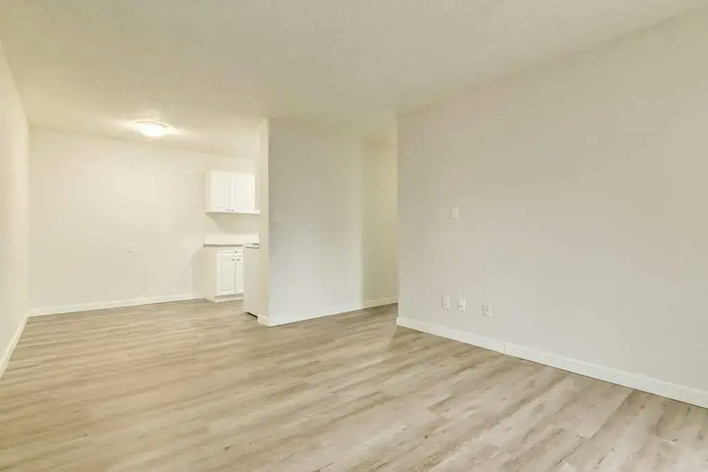 B205-4506 45 Avenue, Lloydminster City West, AB, S9V 0W9 - 14