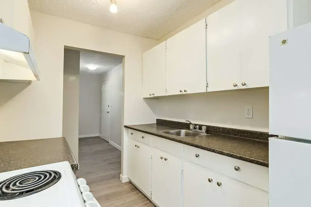 B205-4506 45 Avenue, Lloydminster City West, AB, S9V 0W9 - 6