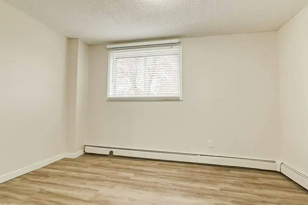 B205-4506 45 Avenue, Lloydminster City West, AB, S9V 0W9 - 16