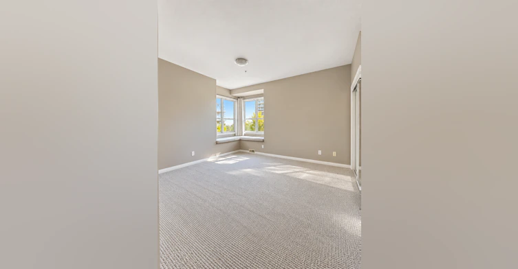 10033 110 Street Northwest, Edmonton, AB, T5K 1J5 - 24