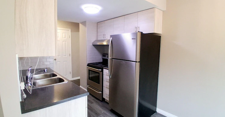 460 Abbottsfield Road Northwest, Edmonton, AB, T5W 4R3