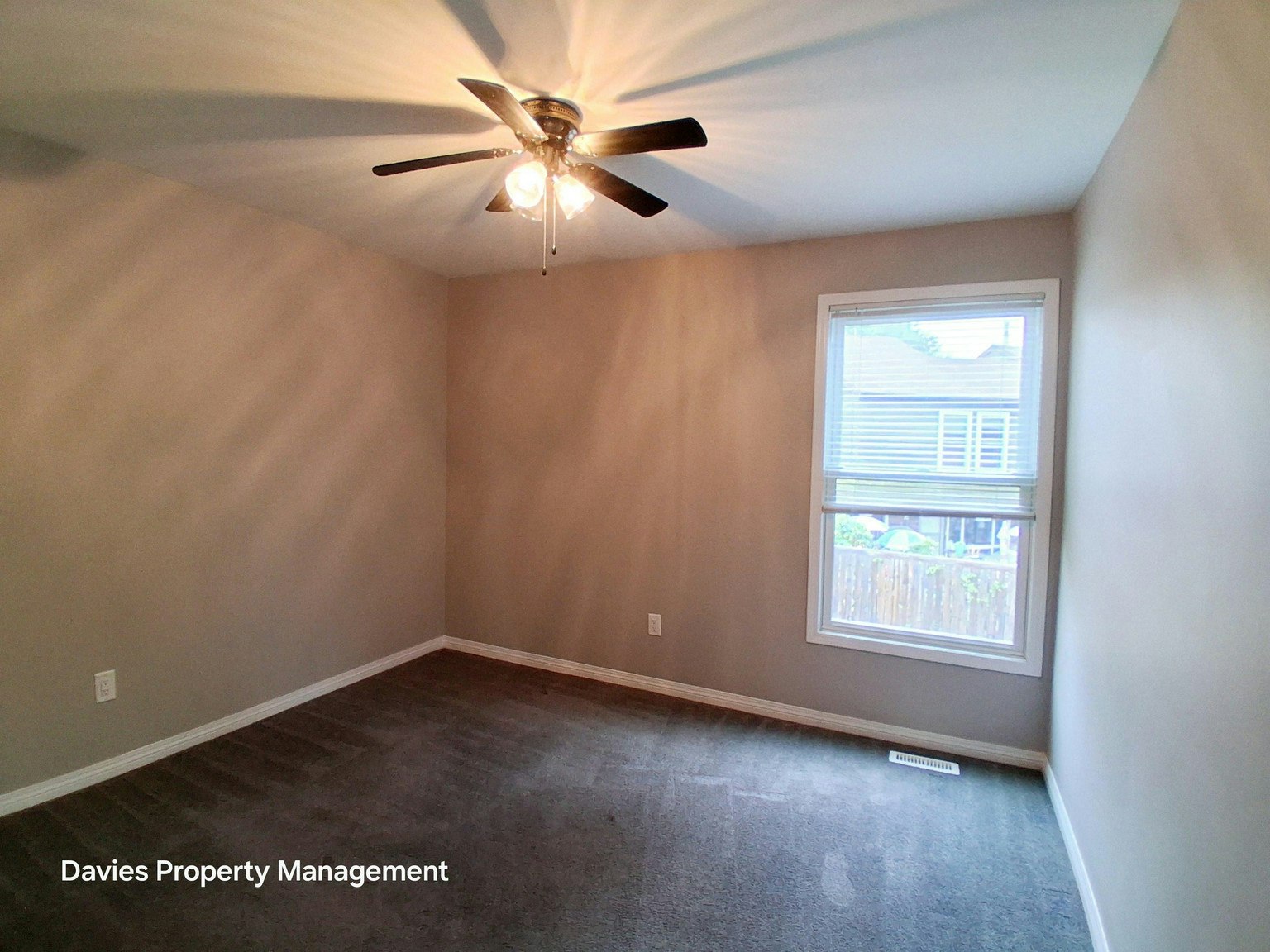 460 Abbottsfield Road Northwest, Edmonton, AB, T5W 4R3 - 13