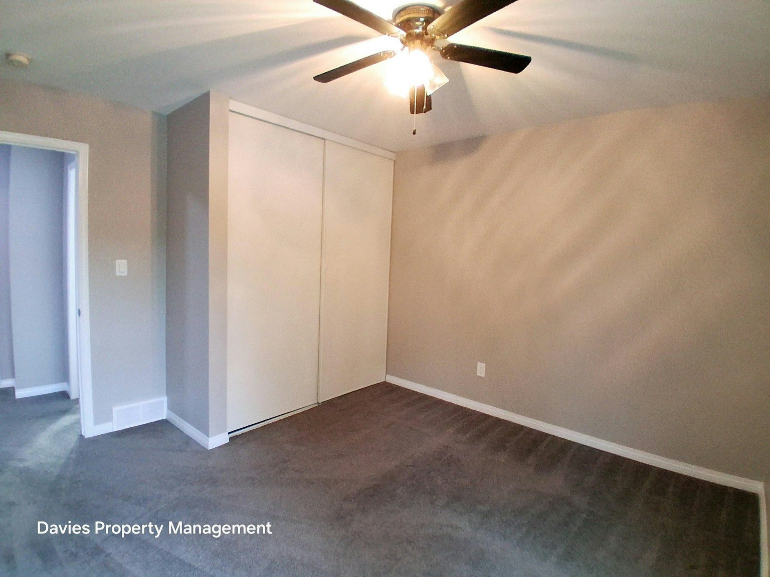 460 Abbottsfield Road Northwest, Edmonton, AB, T5W 4R3 - 12