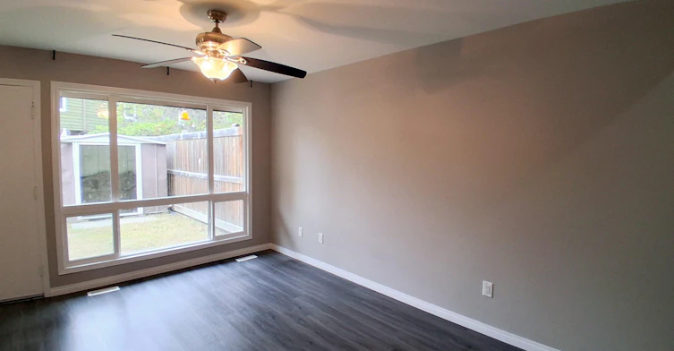 460 Abbottsfield Road Northwest, Edmonton, AB, T5W 4R3 - 3