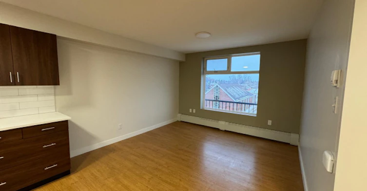 4707 50 Street, Red Deer, AB, T4N 1X3 - 3