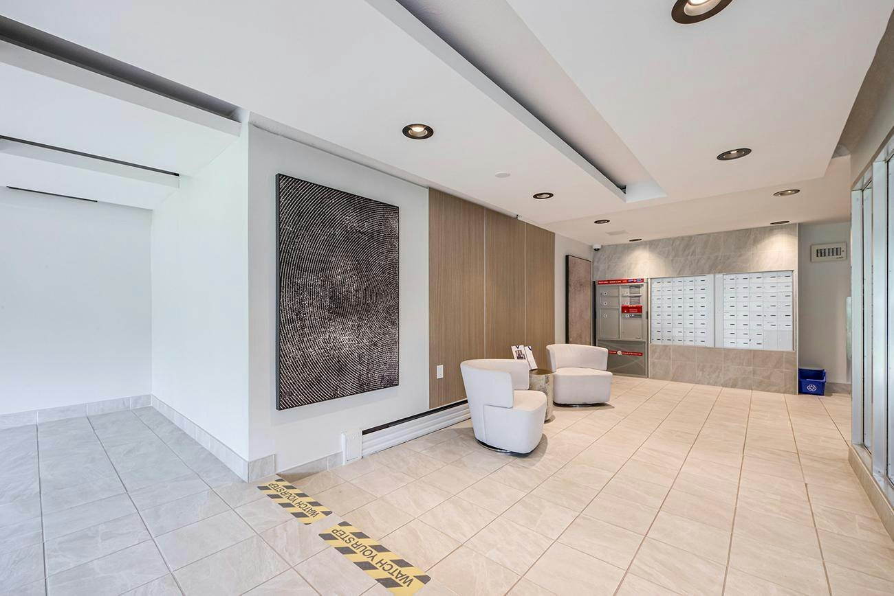 8 Milepost Place, Toronto, ON, M4H 1E1 - 7