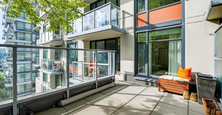 1708 Columbia Street, Vancouver, BC, V5Y 0H7 - 16