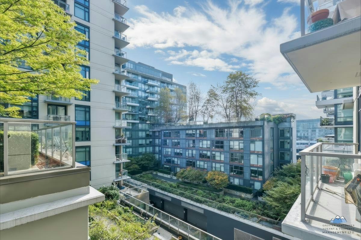 1708 Columbia Street, Vancouver, BC, V5Y 0H7 - 18