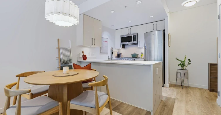1708 Columbia Street, Vancouver, BC, V5Y 0H7 - 6