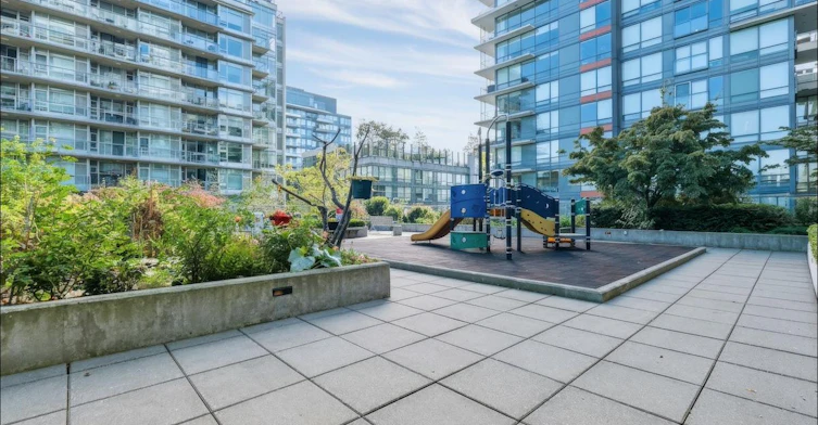 1708 Columbia Street, Vancouver, BC, V5Y 0H7 - 21
