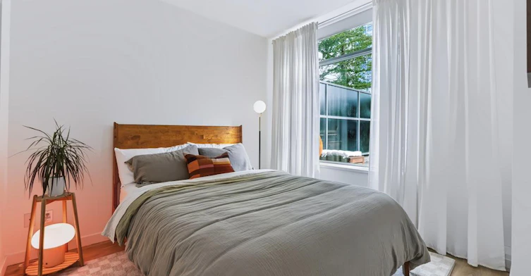 1708 Columbia Street, Vancouver, BC, V5Y 0H7 - 10