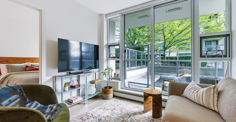 1708 Columbia Street, Vancouver, BC, V5Y 0H7 - 7
