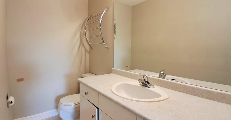 A103 -14520 52 Street Northwest, Edmonton, AB, T5A 3K5 - 6