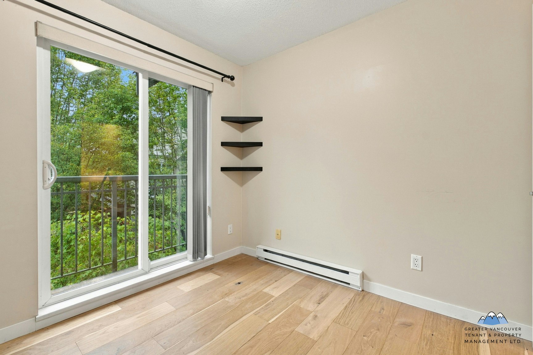 7088 17th Avenue, Burnaby, BC, V3N 1K5 - 17