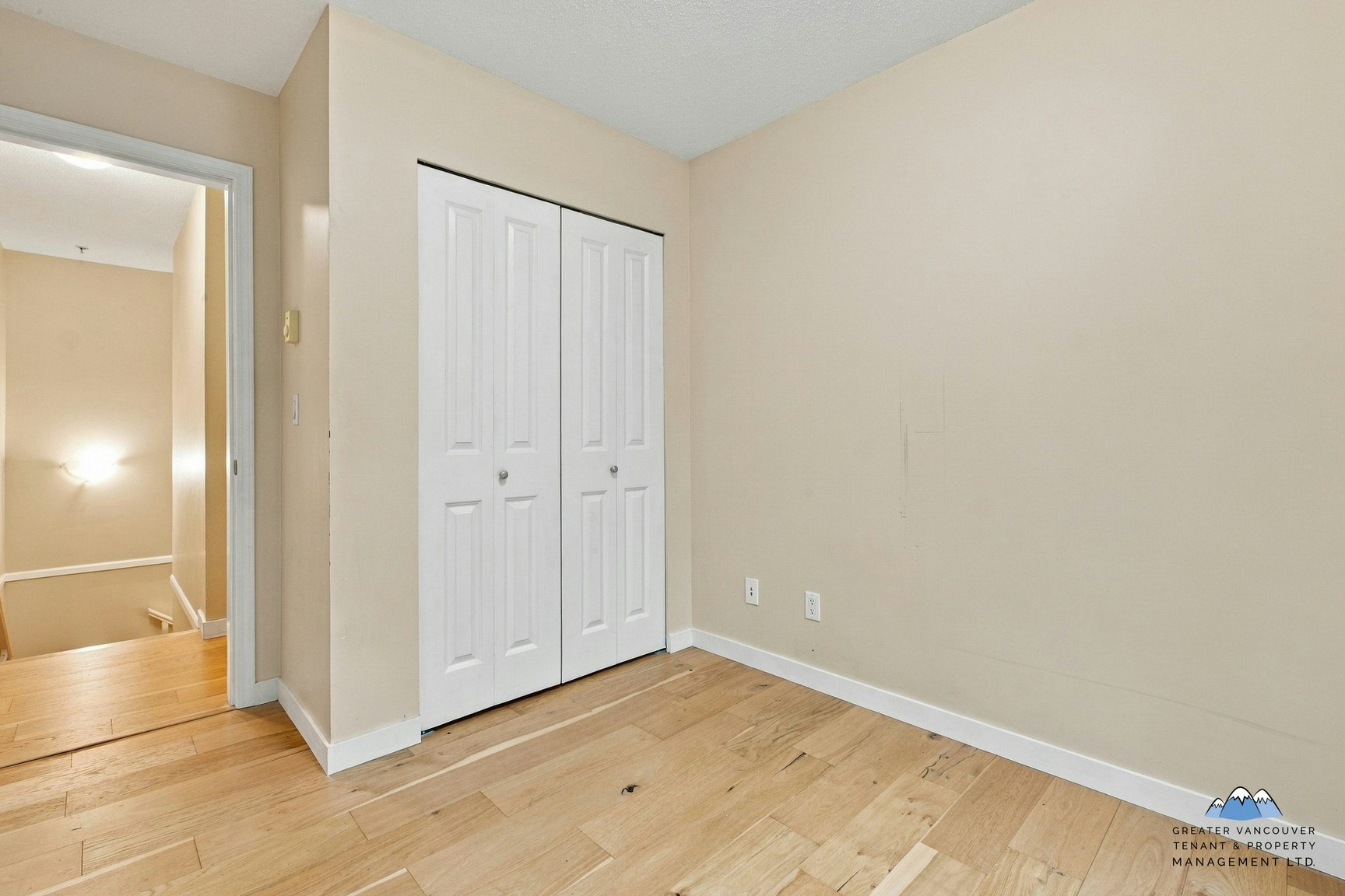 7088 17th Avenue, Burnaby, BC, V3N 1K5 - 14