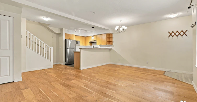 7088 17th Avenue, Burnaby, BC, V3N 1K5 - 9