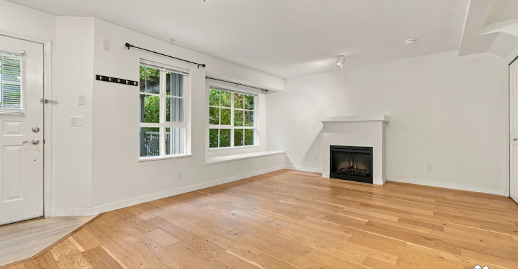 7088 17th Avenue, Burnaby, BC, V3N 1K5 - 7
